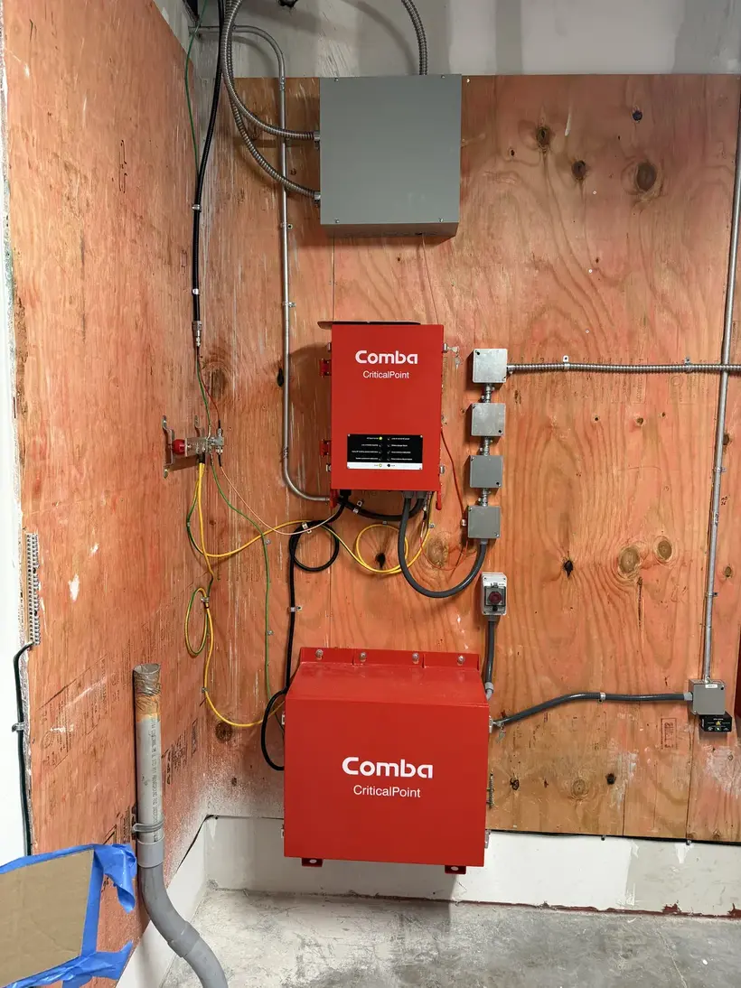 Comba public safety BDA installed at Extra Space Storage